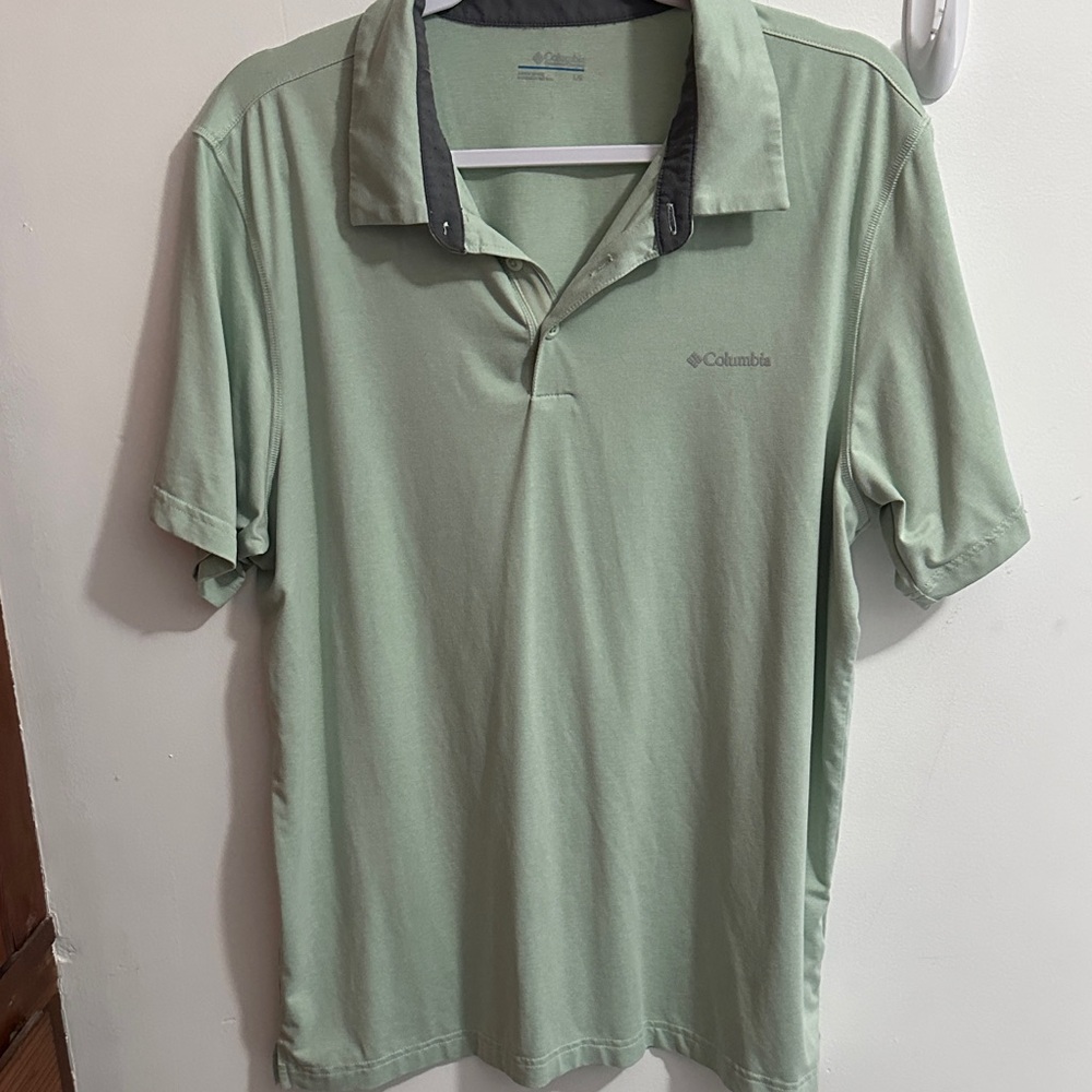 Columbia Men's Light Green Polo Shirt
